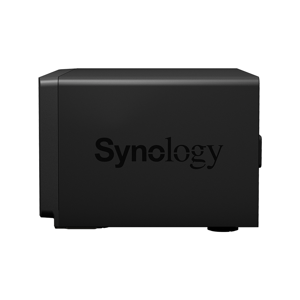 Synology DS1821+ / AMD Ryzen / 4Gb RAM / 2x M.2 / 4x 1GbE /