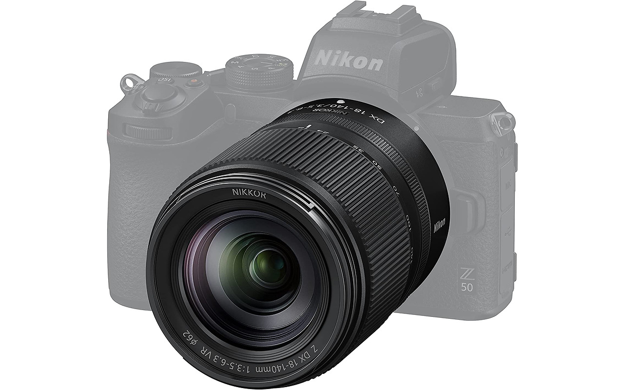 NIKON Z DX 18-140mm f/3.5-6.3 VR / JMA713DA