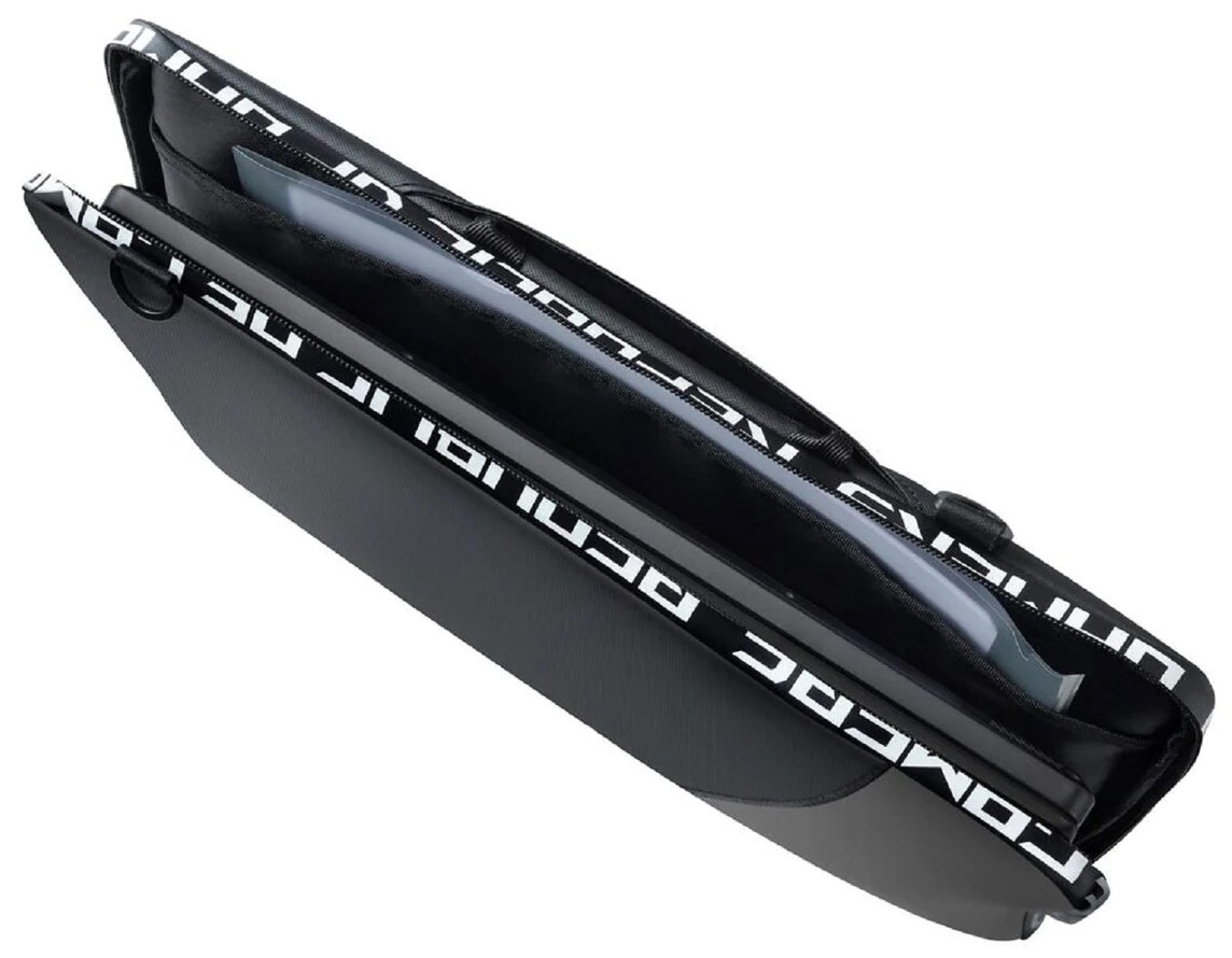 ASUS BS1500 ROG Ranger Sleeve 15.6