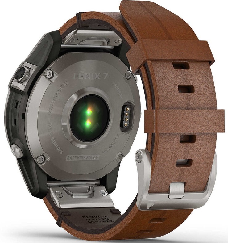 Garmin Fenix 7 Sapphire Solar Titanium with Chestnut Leather Band / 010-02540-31