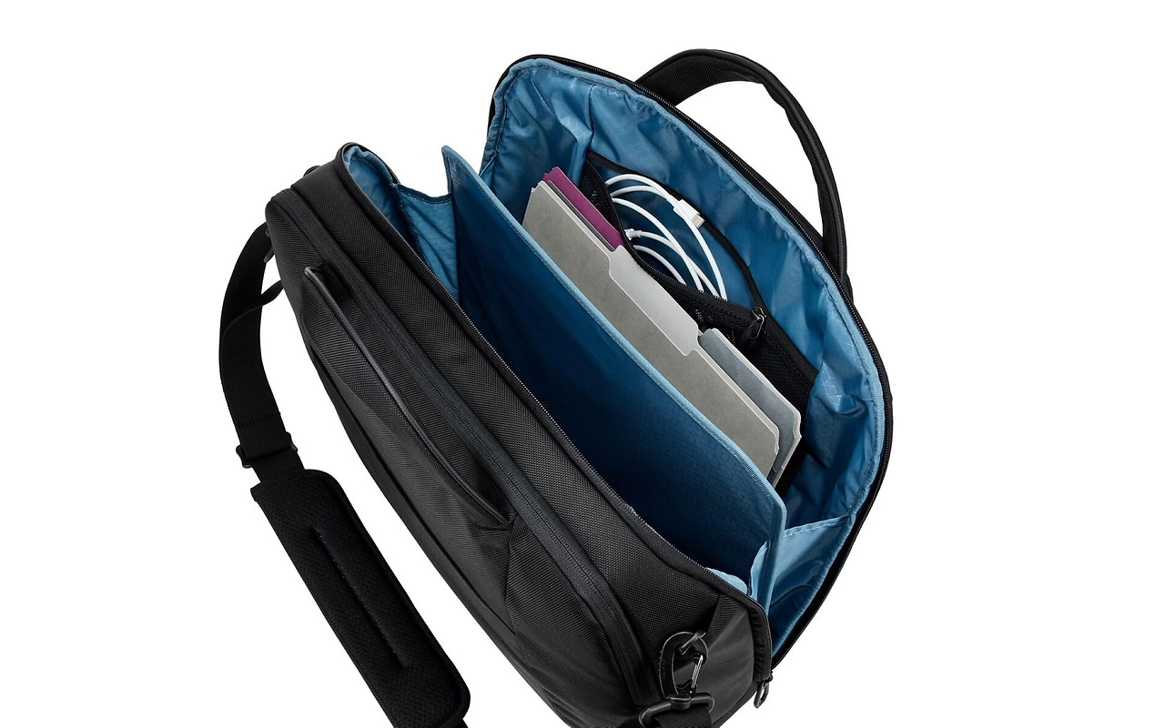 THULE Accent / Bag 15.6 / TACLB2216