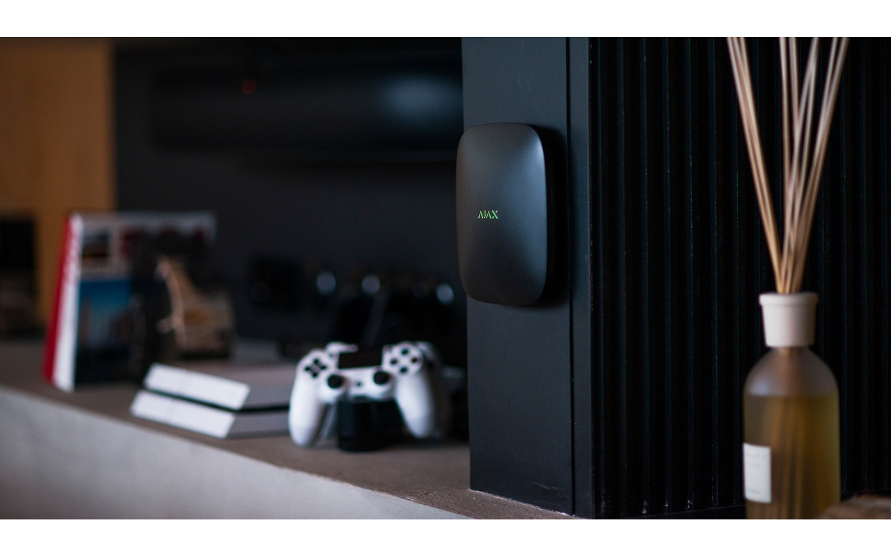 Ajax Wireless Security Hub 2 Black