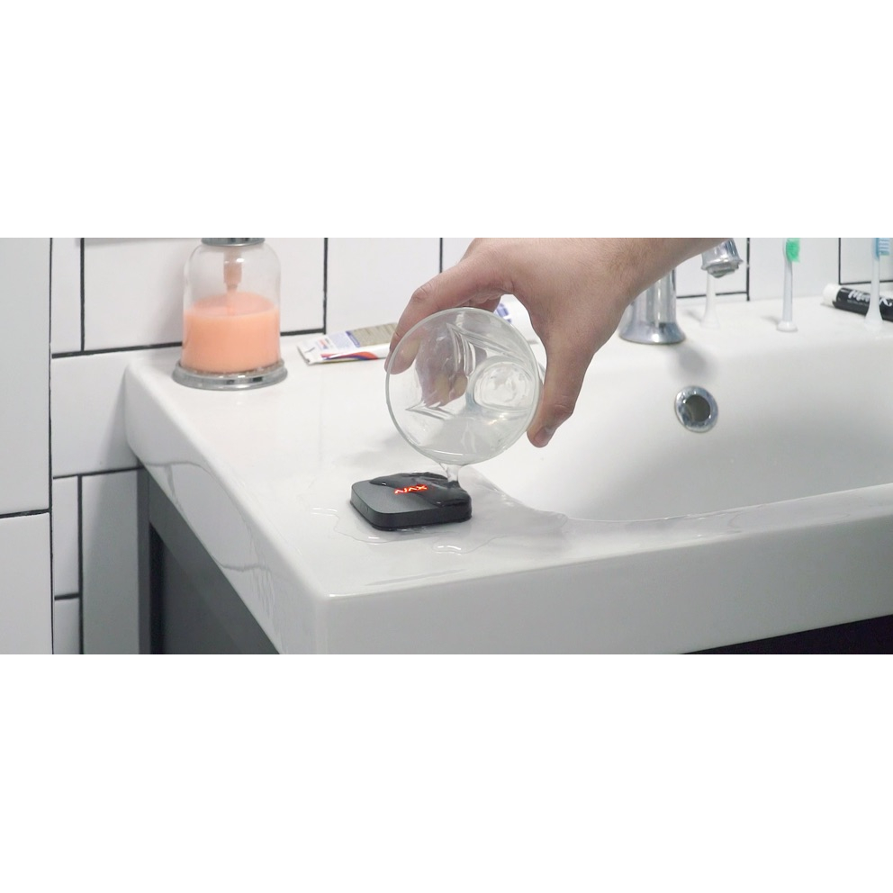 Ajax LeaksProtect Black