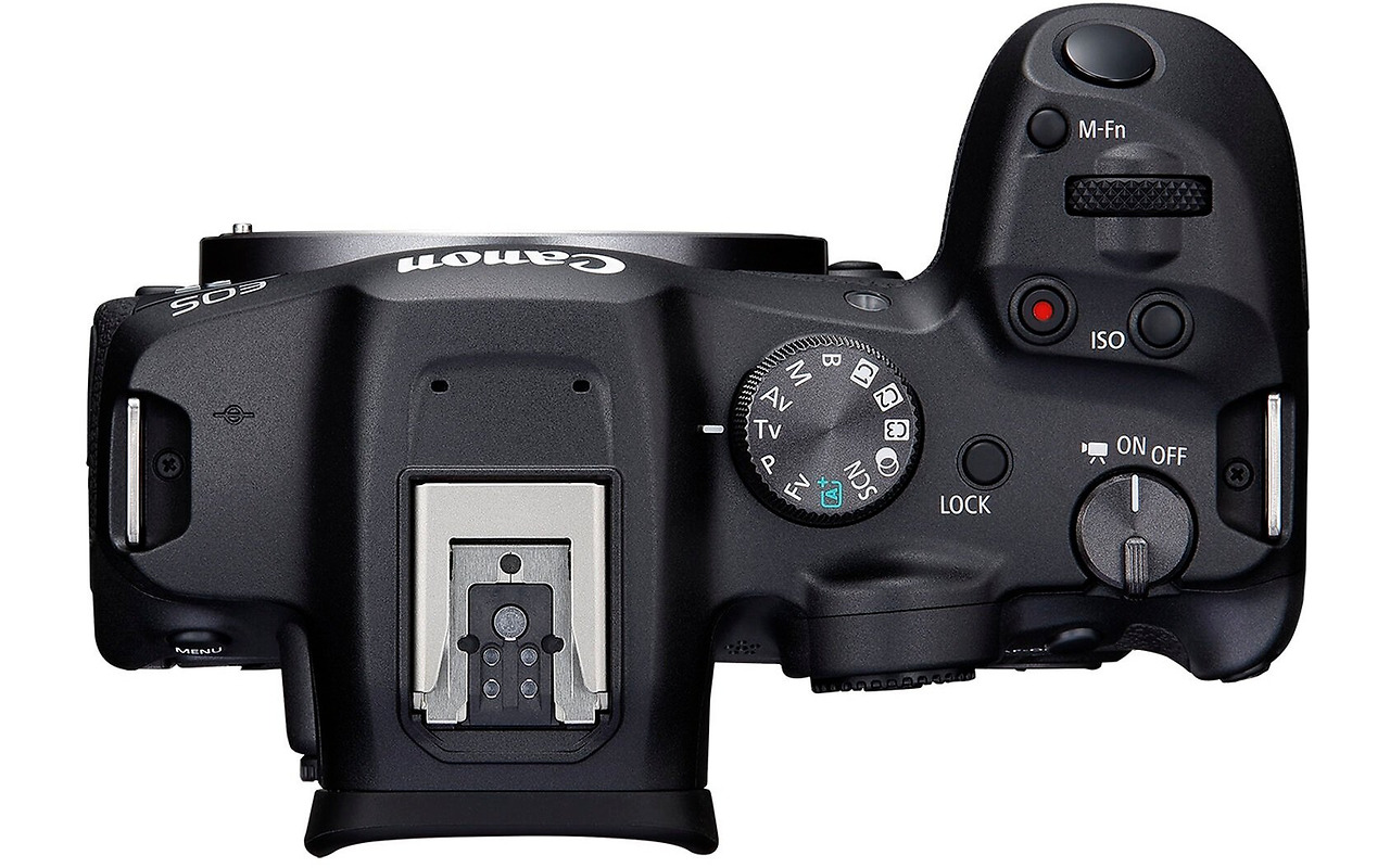 Canon EOS R7 BODY + Adapter EF-EOS R