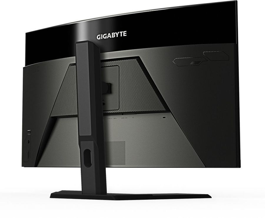 GIGABYTE M32QC / 31.5 Curved 2560x1440 VA 165Hz