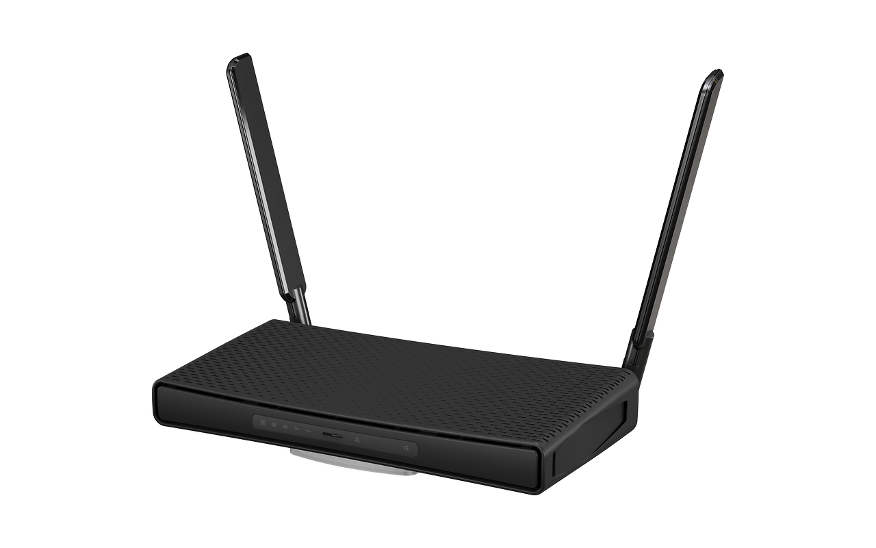 MikroTik hAP ax3 / C53UiG+5HPaxD2HPaxD