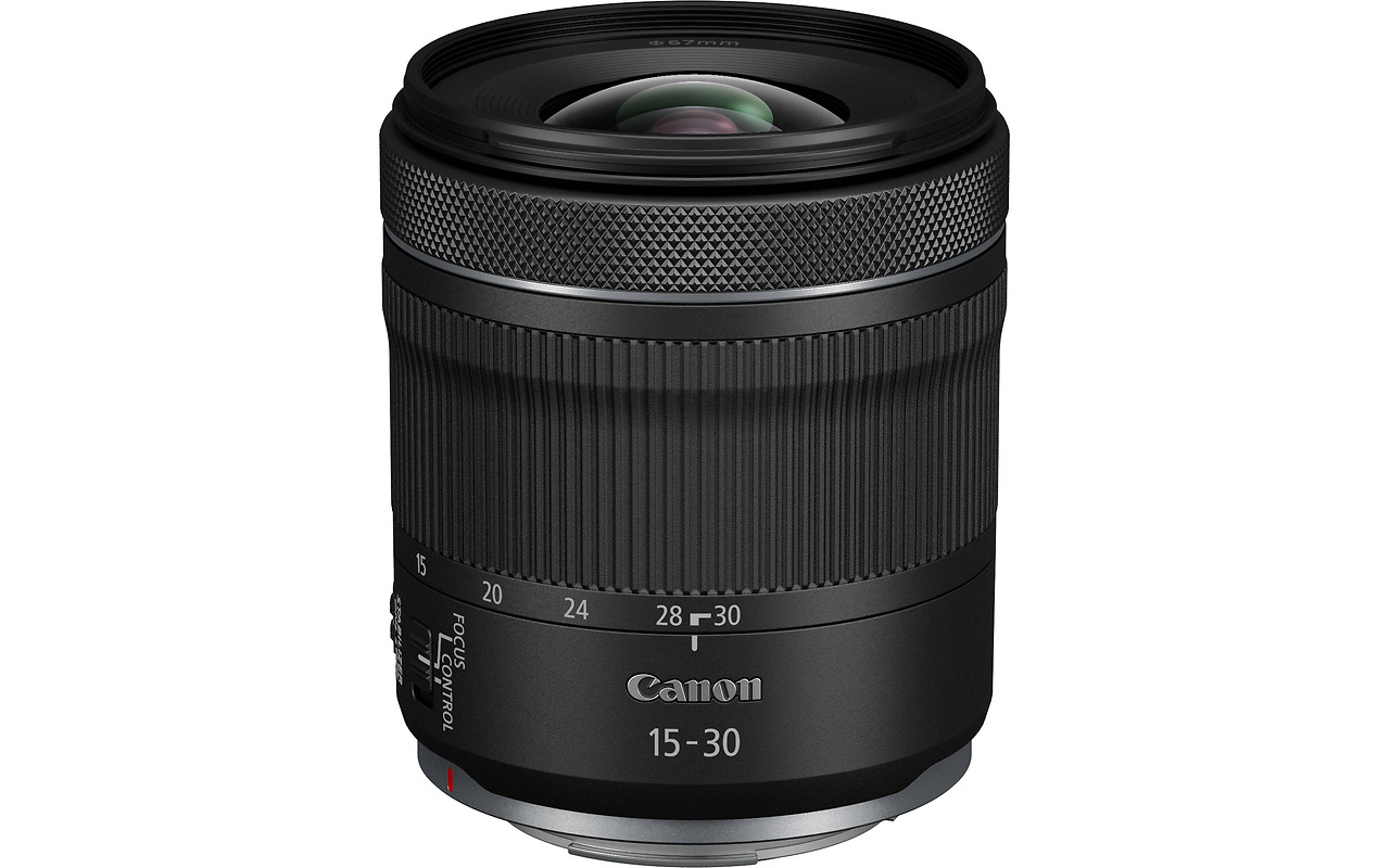 Canon RF 15-30mm f/4.5-6.3 IS STM