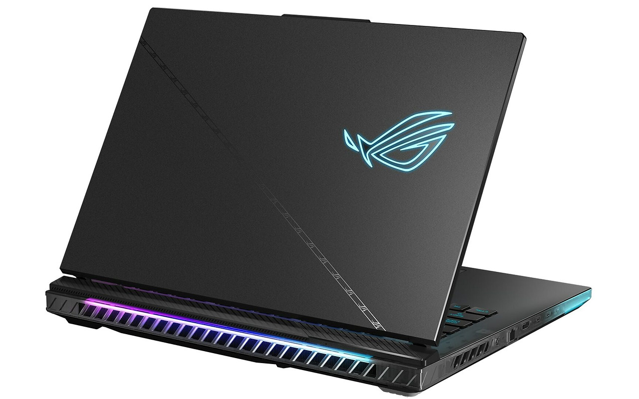 ASUS ROG Strix SCAR 16 G634JY / 16 QHD+ 240Hz / Core i9-13980HX / 32Gb DDR5 / 2.0Tb SSD / GeForce RTX 4090 16Gb / No OS