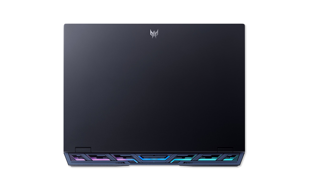 ACER Predator Helios  PH16-71-76TK / 16 WQXGA IPS 240Hz / Core i7-13700HX / 16GB DDR4 / 1.0TB NVMe / GeForce RTX 4060 8GB GDDR6 / no OS