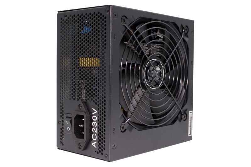 Xilence XP650R6.2 / 650W Performance C+ / XN420