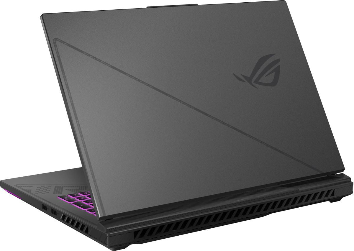 ASUS ROG Strix G18 G814JV / 18 QHD+ 240Hz / Core i7-13650HX / 16Gb DDR5 / 1.0Tb SSD / GeForce RTX 4060 8Gb / No OS