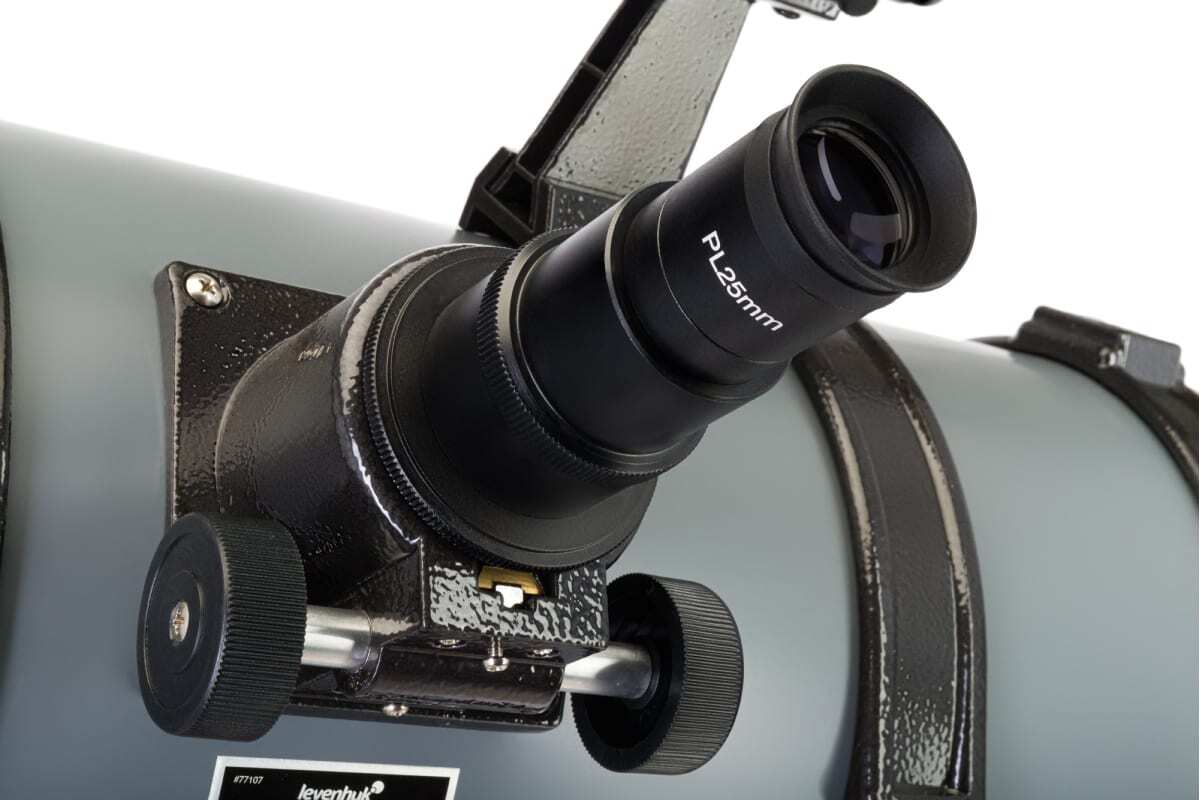 Levenhuk Blitz 203 PLUS