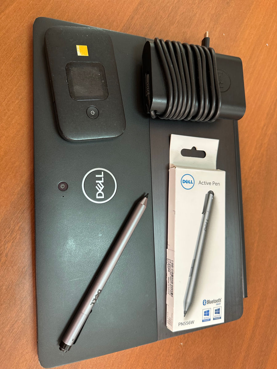 DELL Latitude 5290 2-in-1 / 12.3 TOUCH WUXGA+ / Core i7-8650U / 16GB LPDDR3 / 512GB NVME / Active Pen / Automatic Kickstand / Windows 10 PRO /