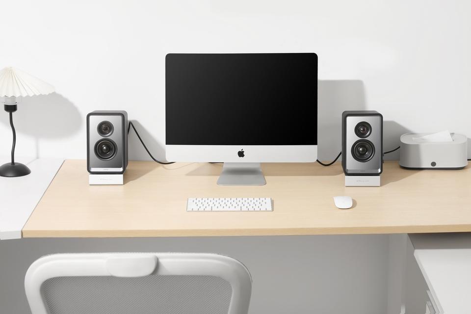 Edifier QR65 / 2.0 70W White