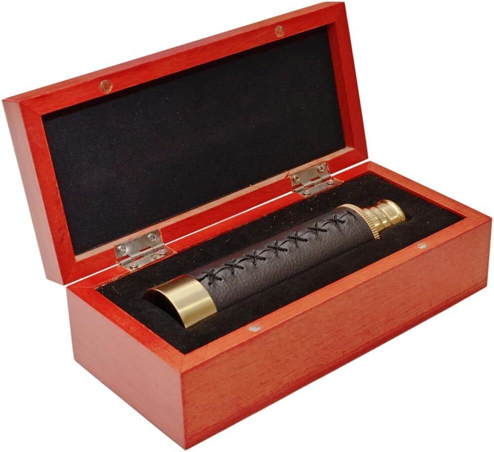 Levenhuk Spyglass SG2 Spotting Scope