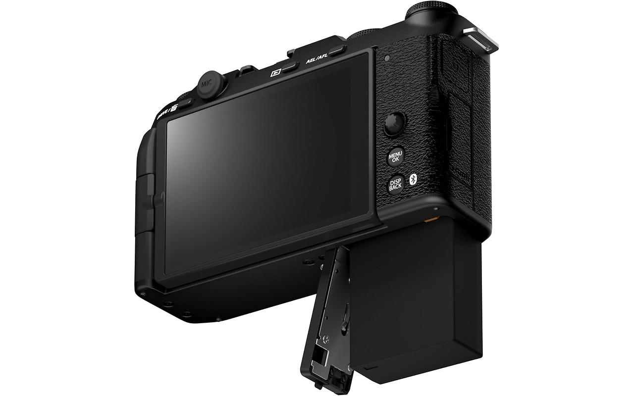 Fujifilm X-M5 + XC 15-45mm Black