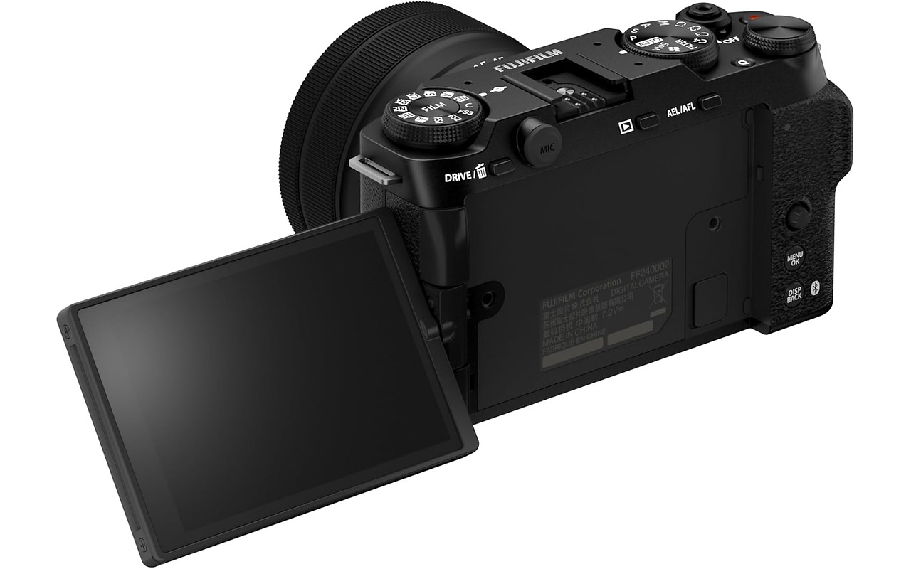 Fujifilm X-M5 + XC 15-45mm Black