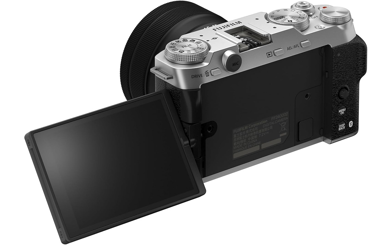 Fujifilm X-M5 + XC 15-45mm Silver