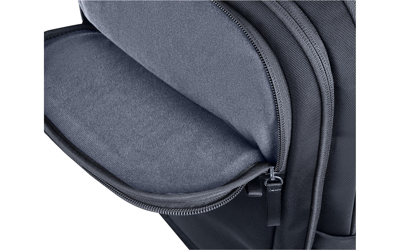 HP Travel Plus 30L Backpack 17