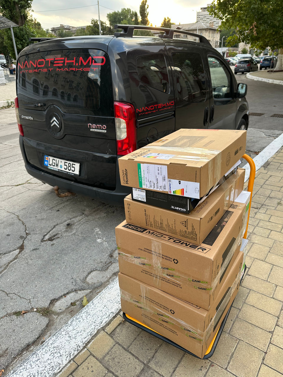 Экспресс Доставка по Кишиневу за 4 часа