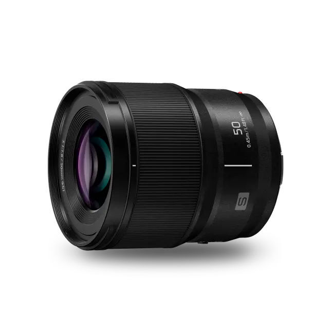Panasonic Lumix S 50mm f/1.8 L