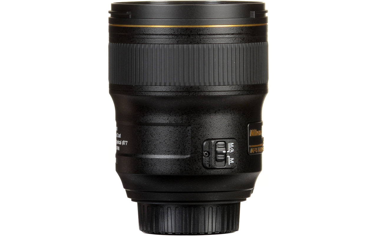 NIKON AF-S Nikkor 28mm f/1.4E ED FX / JAA140DA