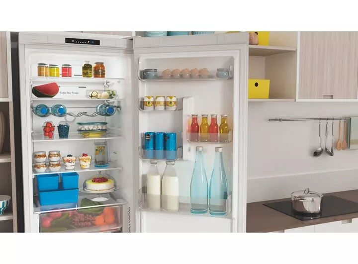 Indesit INFC9 TI22W