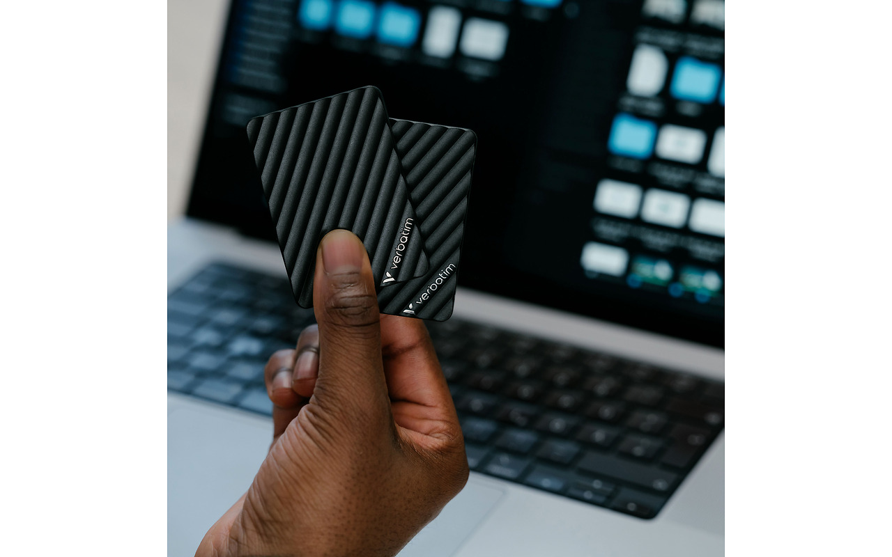 Verbatim Store 'N’ Go Mini Stripe 512GB SSD