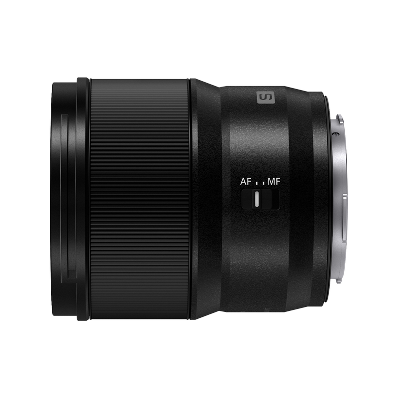 Panasonic Lumix S 35mm f/1.8 L