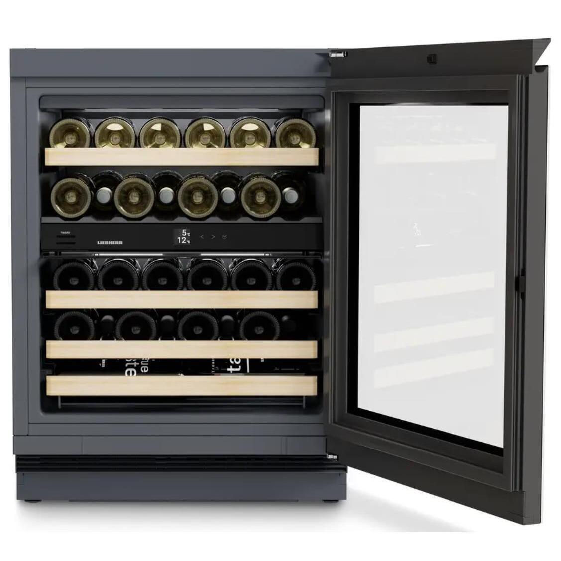 Liebherr UWgb 3632 Black