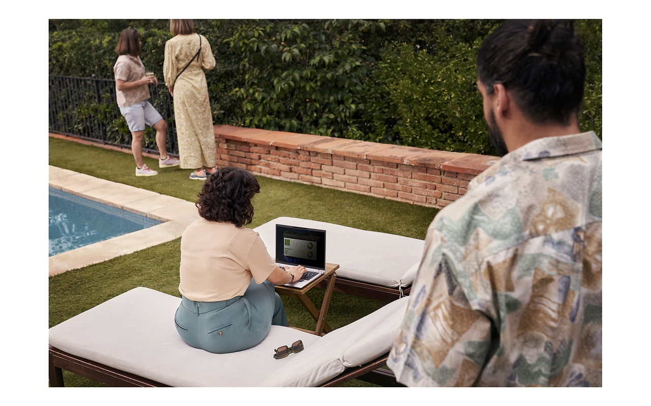 HP EliteBook X G1i 14 AI / 14 IPS 2.5K / Core Ultra 7 258V / 32Gb LPDDR5X / 1Tb SSD / Intel Arc / Windows 11 Pro Silver