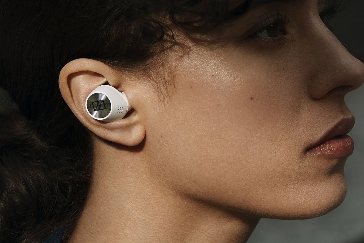 Sennheiser Momentum 2  Wireless White