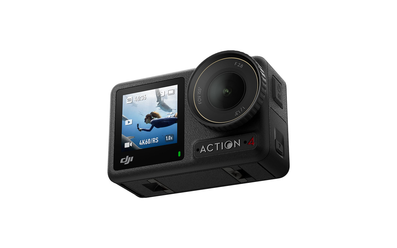 DJI Osmo Action 4 Standard Combo Black