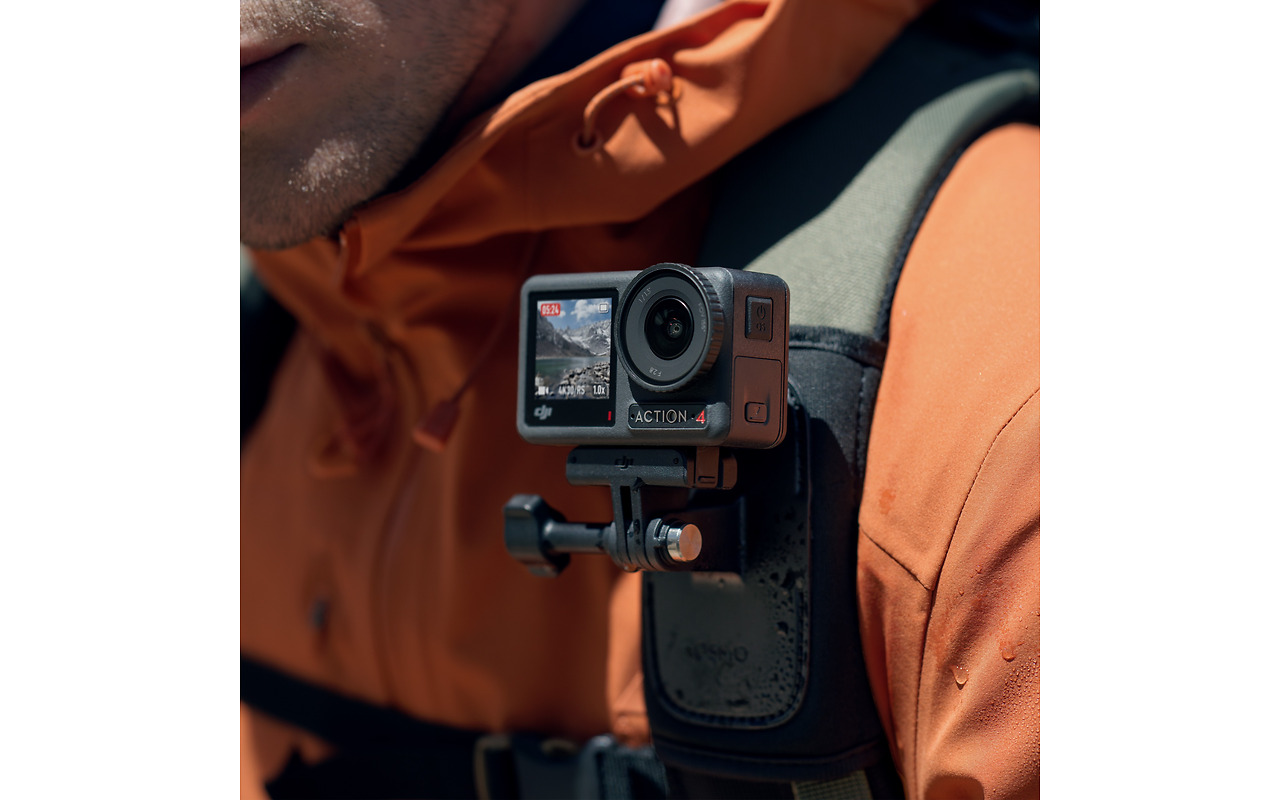 DJI Osmo Action 4 Standard Combo Black