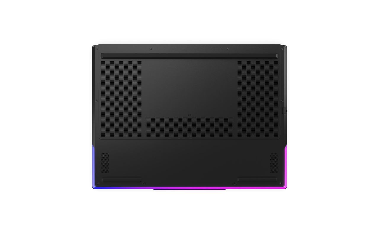 Lenovo Legion 9 18IAX10 / 18 IPS 4K 240Hz / Core Ultra 9 275HX / 64Gb DDR5 / 2x 2Tb SSD / GeForce RTX 5090 24Gb