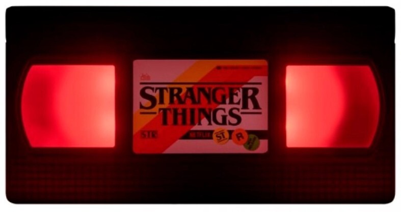 Paladone Stranger Things VHS Logo Light PP9948ST