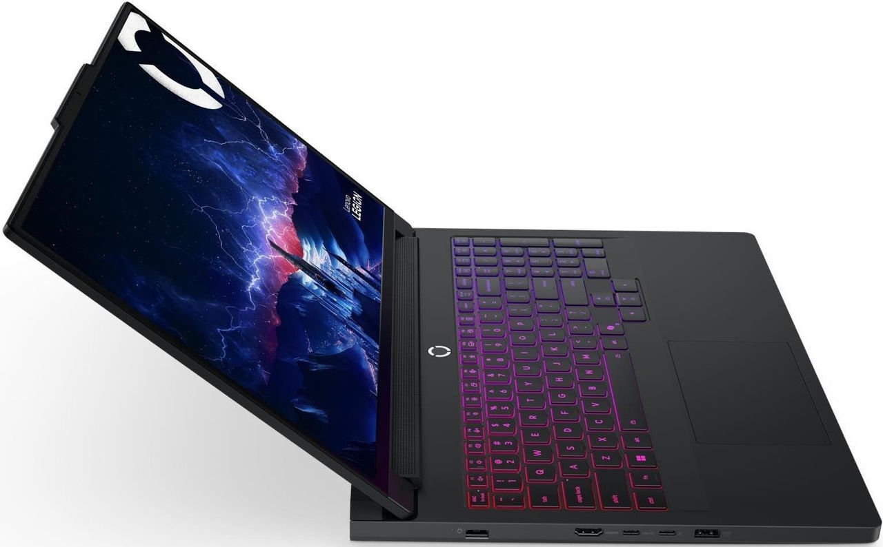 Lenovo Legion Pro 7 16IAX10H / 16 WQXGA / Core Ultra 9 275HX / 64GB DDR5 / 1TB SSD / GeForce RTX 5080 16GB