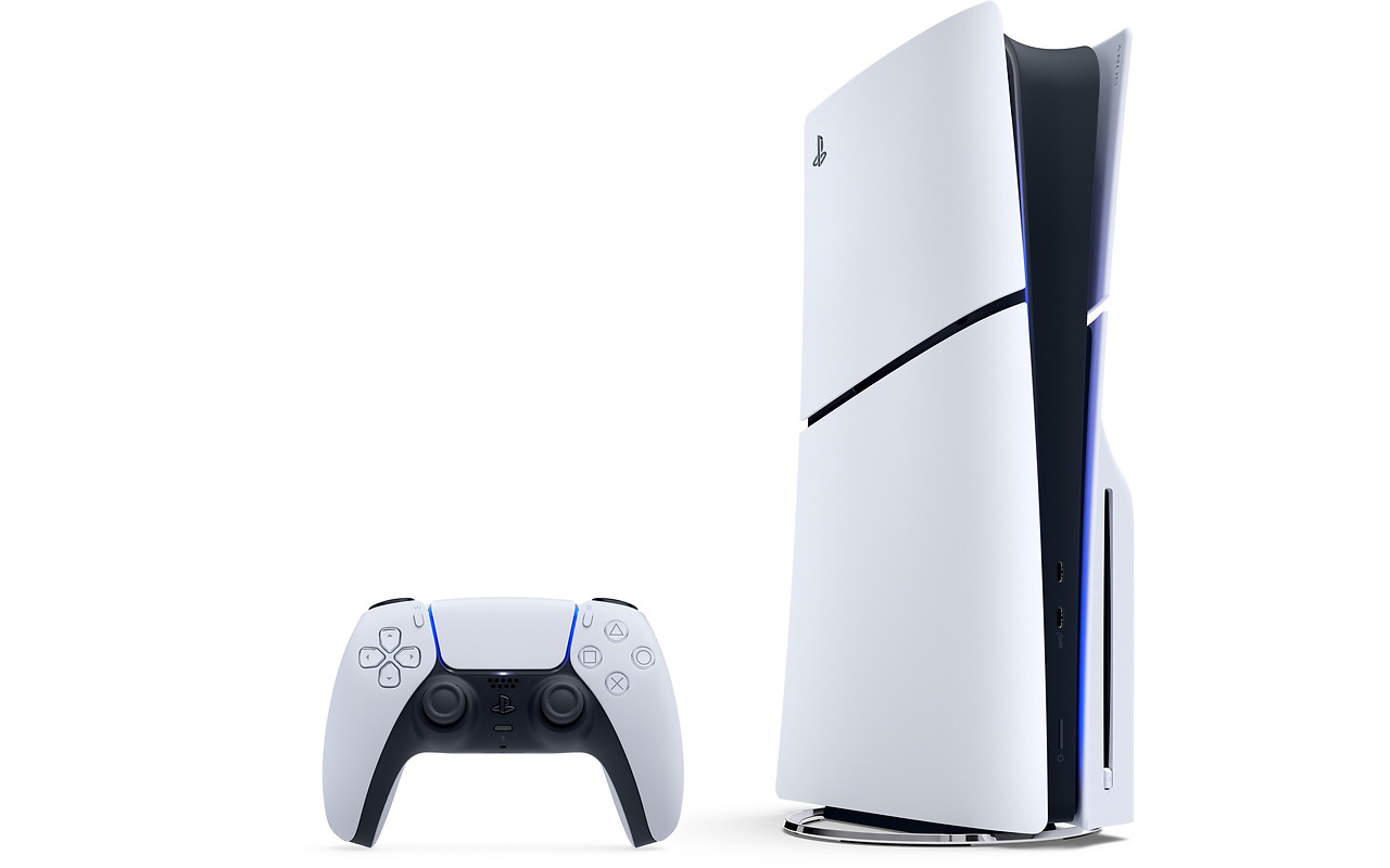 SONY PlayStation 5 Digital Slim Disc Edition Bundle / Fortnite Flowering Chaos