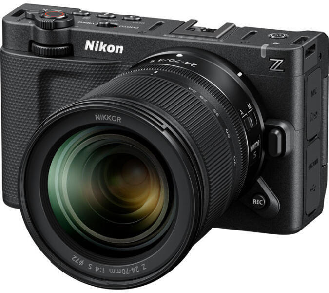 NIKON ZR kit 24-70 f/4 S Fusion of RED