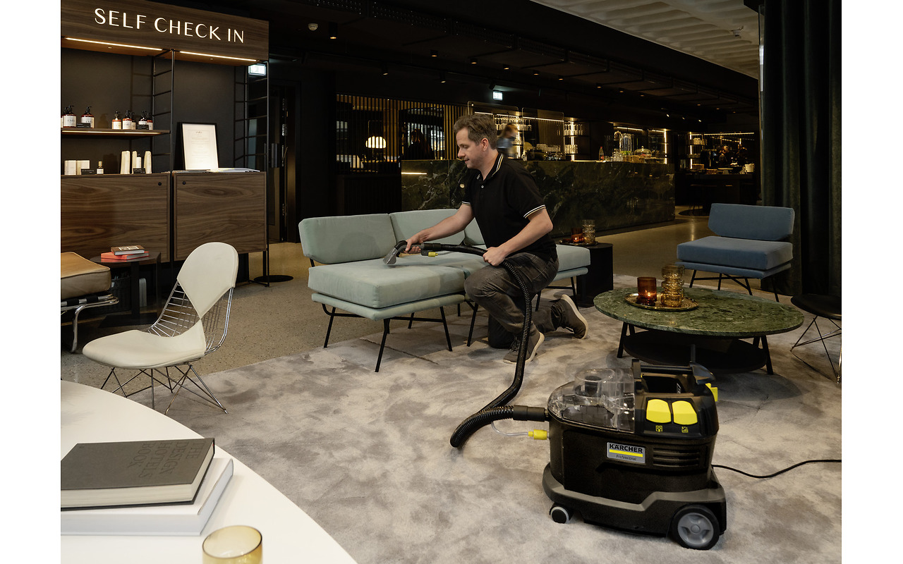 KARCHER Puzzi 8/1 1.100-249.0