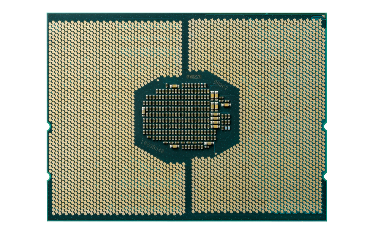 Intel Xeon Silver 4214 / 2.2-3.2Ghz / 12 Cores 24 Treads / 85W FCLGA3647