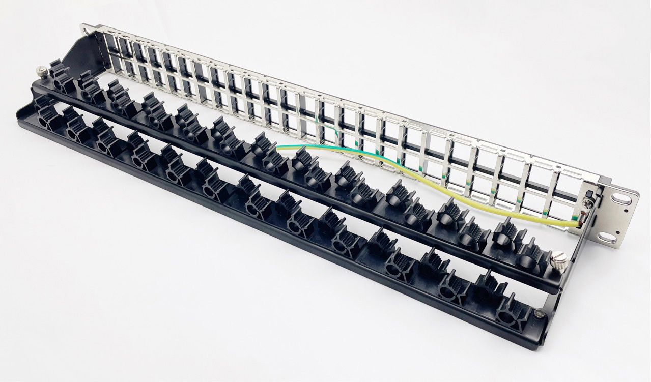 OEM PPFB48 19'' 48-port STP 1U