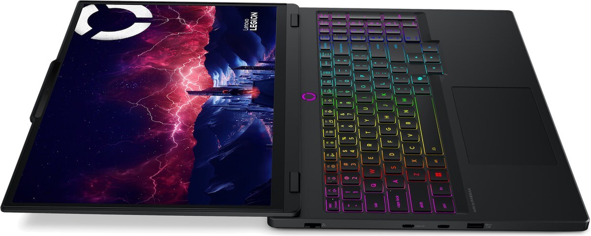 Lenovo Legion 5 15AKP10 / 15.1 OLED WQXGA / Ryzen AI 7 350 / 32GB DDR5 / 1TB SSD / GeForce RTX 5070 8GB