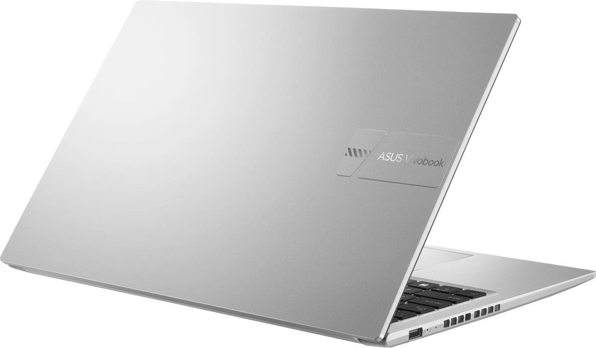 ASUS Vivobook 15 M1502NAQ / 15.6 FullHD / Ryzen 5 150 / 16GB DDR5 / 512GB SSD Silver