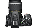 NIKON D5600 + Nikkor 18-55VR KIT / VBA500K001