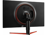 LG 32GK650F-B / 31.5" VA LED 2560x1440 WQHD / Black